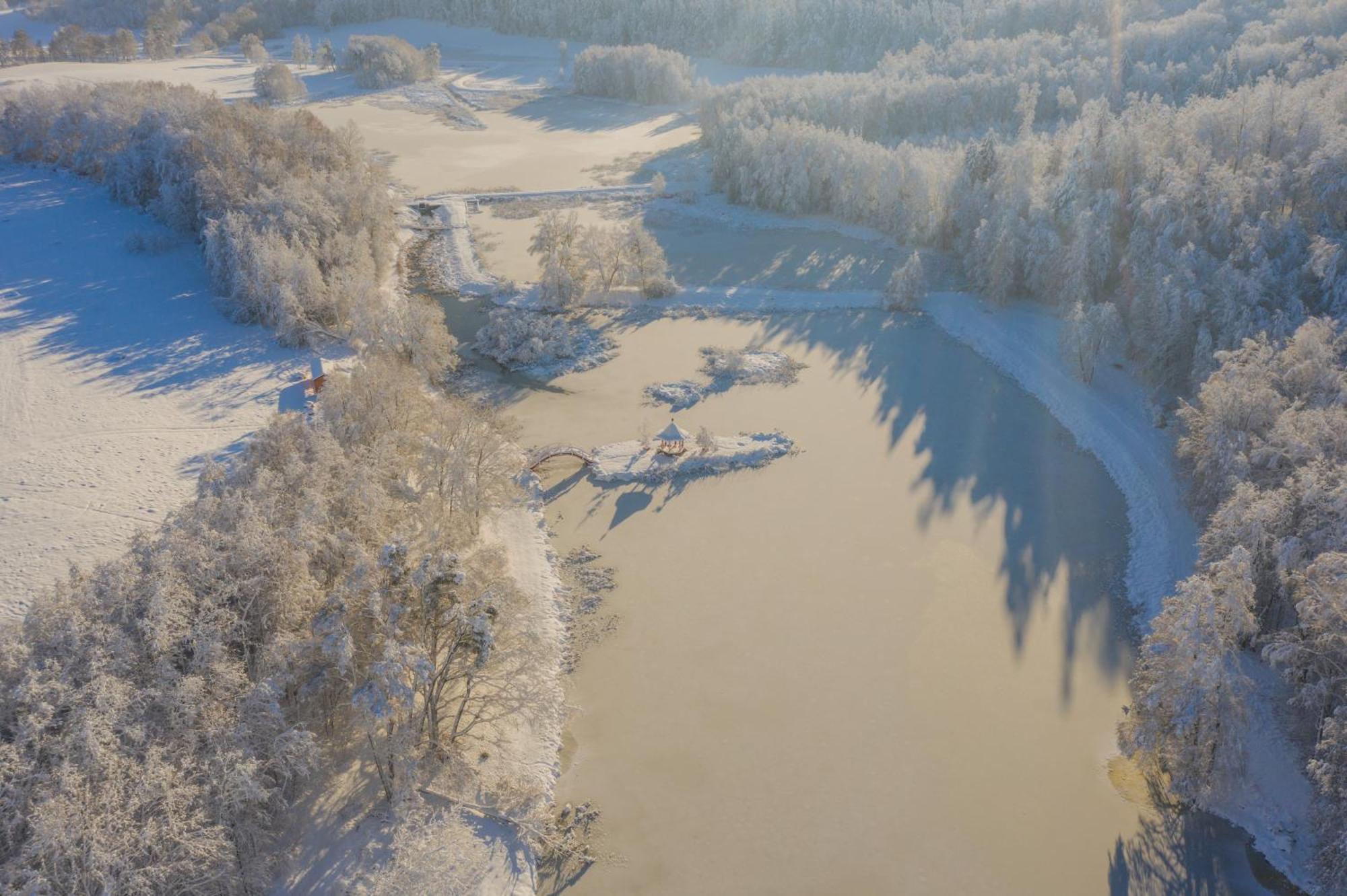 Mlyn Klekotki Spa Resort Экстерьер фото