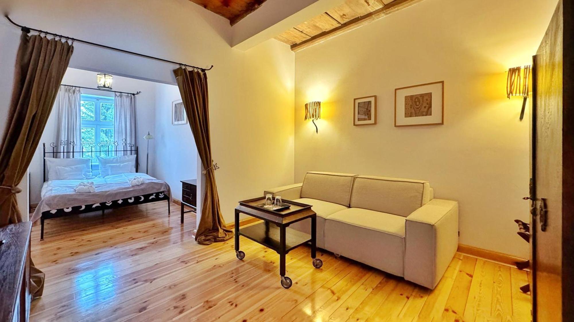 Mlyn Klekotki Spa Resort Экстерьер фото